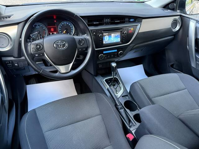 Toyota Auris 130 Active MultiDrive — foto 9