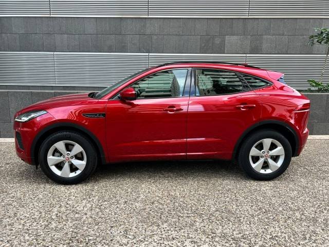 Jaguar E-Pace 2.0D R-Dynamic S — foto 3