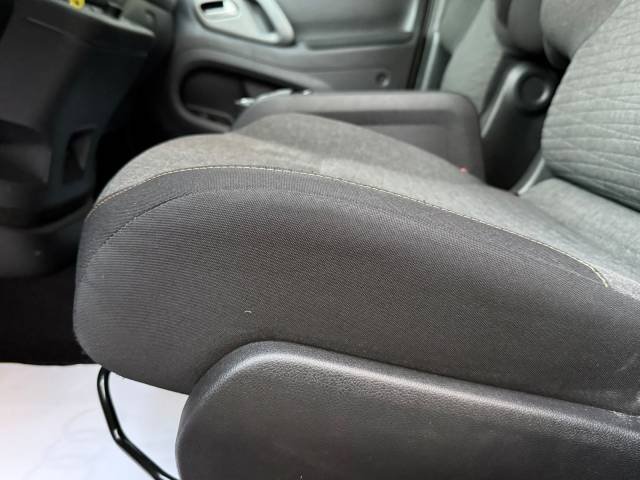 Citroën Berlingo BlueHDi 100 — foto 8