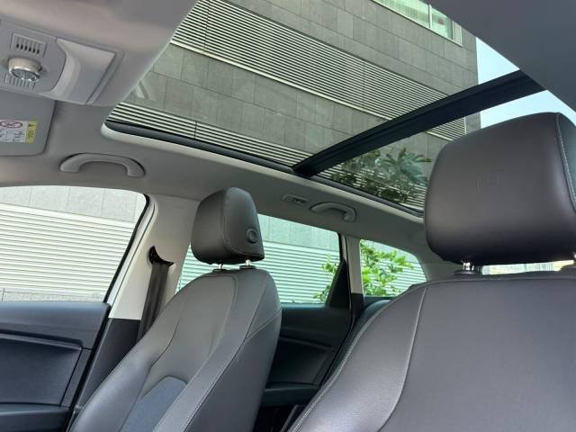 SEAT León ST 1.4 TSI DSG Style — foto 10