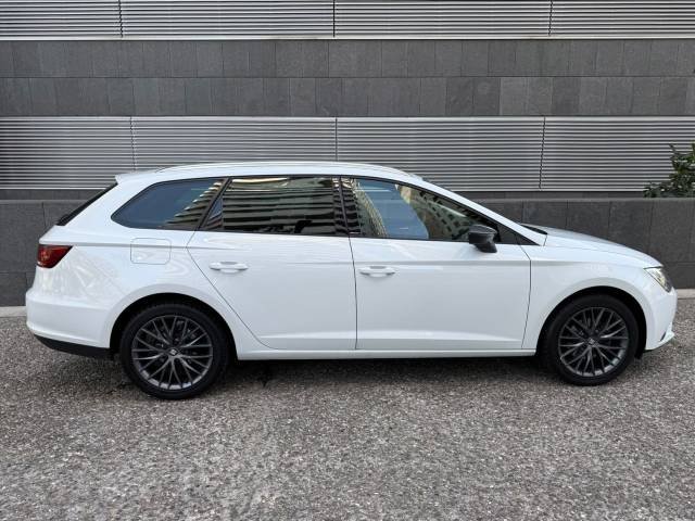 SEAT León ST 1.4 TSI DSG Style — foto 3