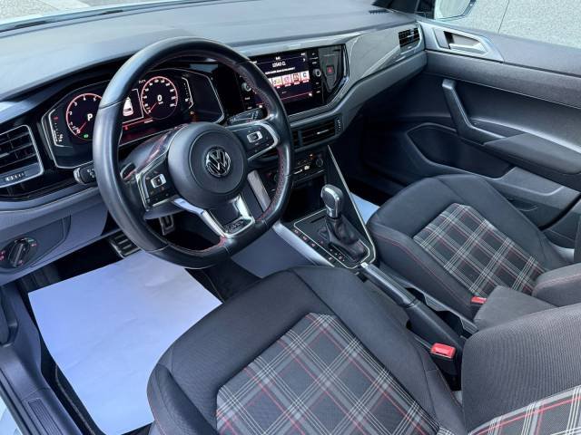Volkswagen Polo GTI 2.0 TSI DSG — foto 7
