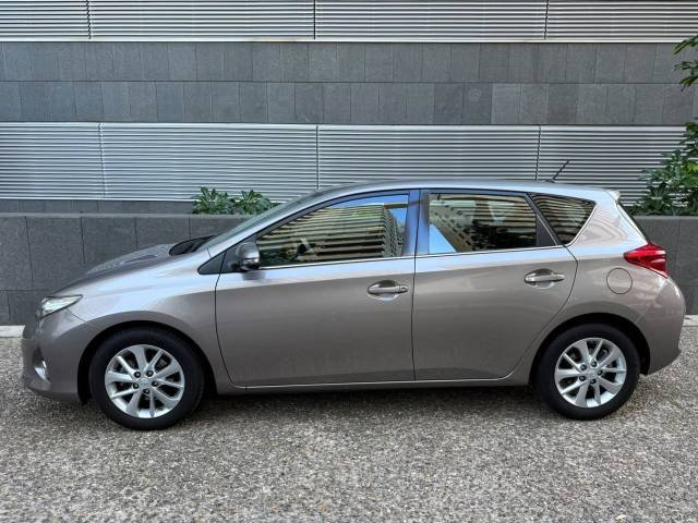 Toyota Auris 130 Active MultiDrive — foto 3