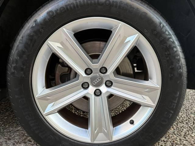 Audi Q8 45 TDI S Line — foto 7