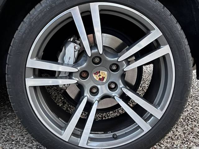 Porsche Cayenne 4.8 S — foto 8