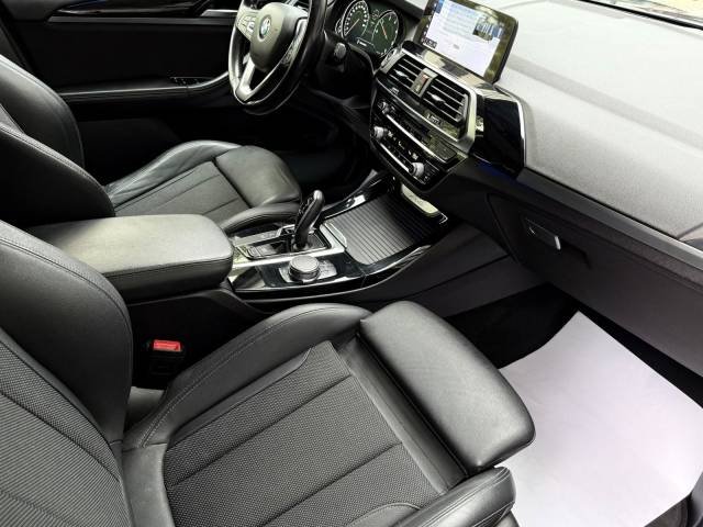 BMW X3 xDrive20d X Line — foto 15