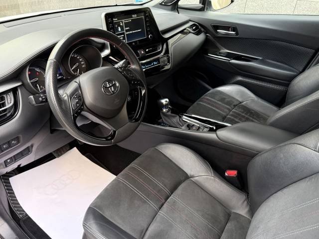Toyota C-HR 180H GR Sport — foto 14