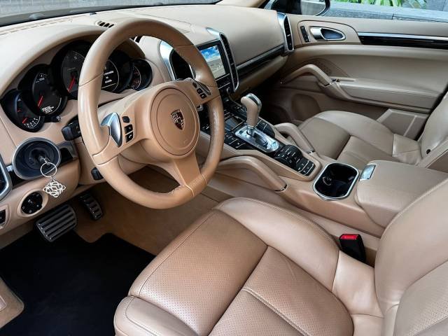 Porsche Cayenne 4.8 S — foto 13