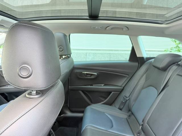 SEAT León ST 1.4 TSI DSG Style — foto 17