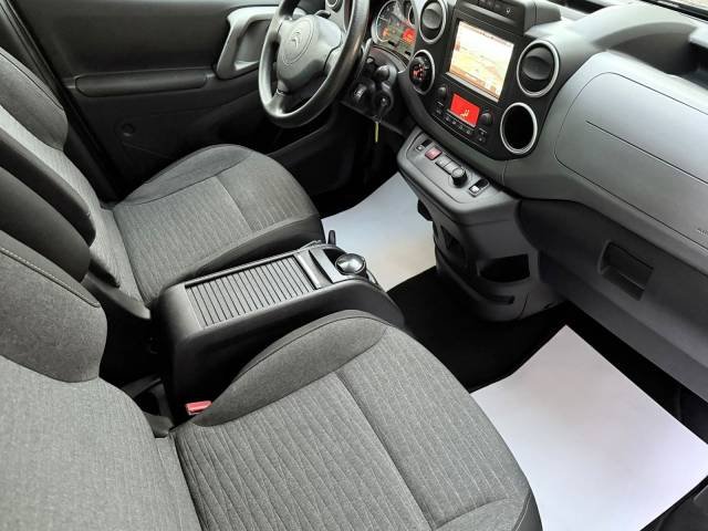 Citroën Berlingo BlueHDi 100 — foto 16