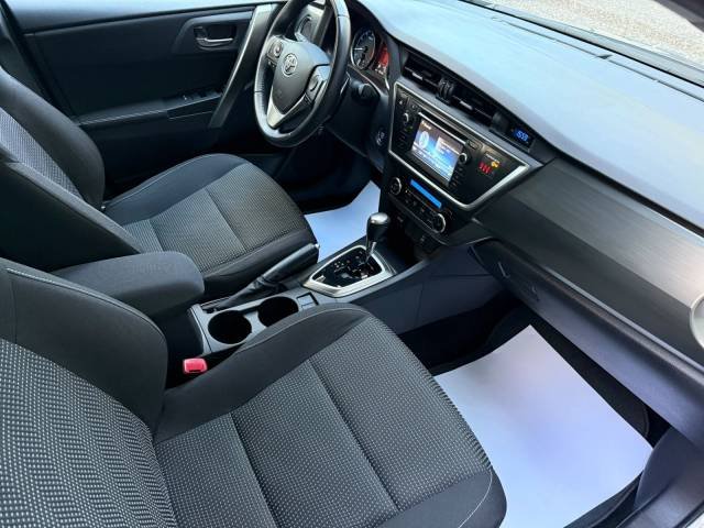 Toyota Auris 130 Active MultiDrive — foto 16