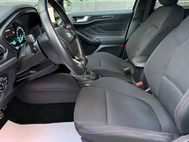 Ford Focus 1.5 EcoBoost ST-Line — foto 15