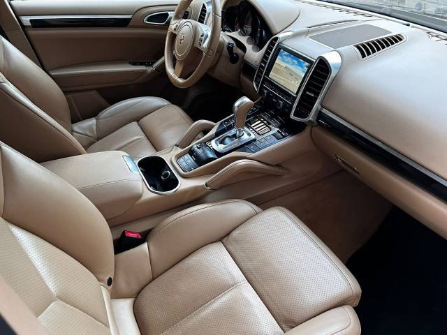 Porsche Cayenne 4.8 S — foto 16
