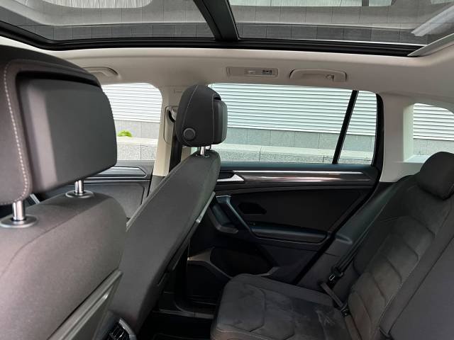 Volkswagen Tiguan 2.0 TDI Sport R-Line — foto 16