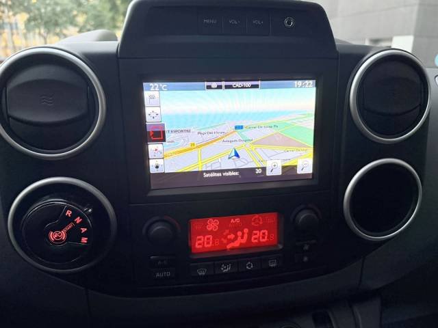 Citroën Berlingo BlueHDi 100 — foto 18