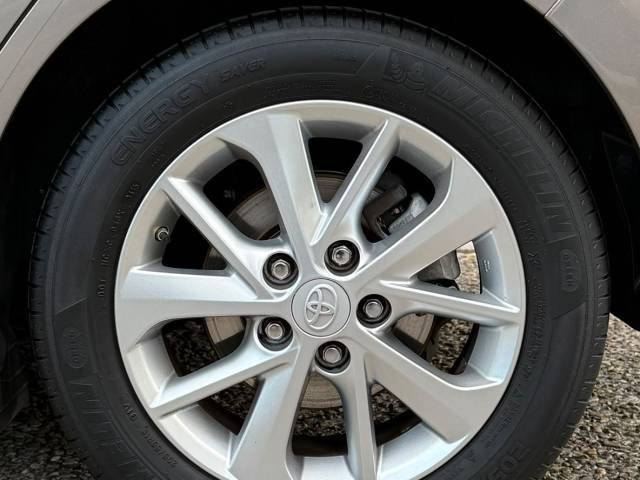 Toyota Auris 130 Active MultiDrive — foto 7