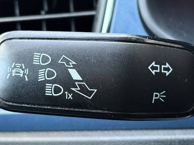 SEAT León ST 1.4 TSI DSG Style — foto 21
