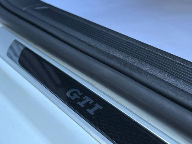 Volkswagen Polo GTI 2.0 TSI DSG — foto 20
