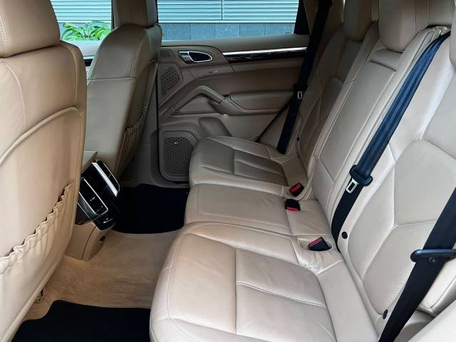 Porsche Cayenne 4.8 S — foto 21
