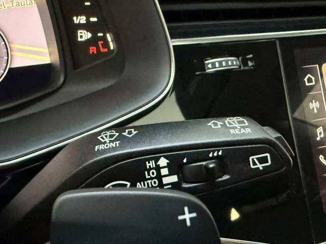 Audi Q8 45 TDI S Line — foto 21