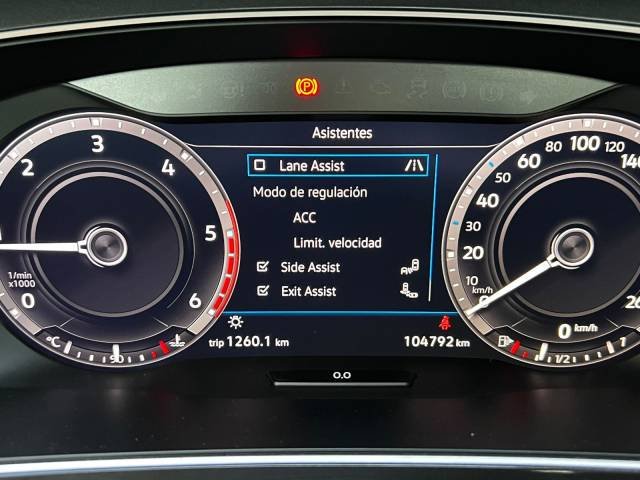 Volkswagen Tiguan 2.0 TDI Sport R-Line — foto 21