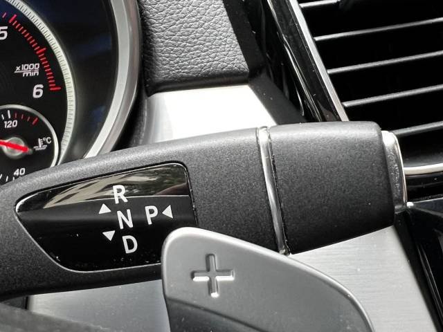 Mercedes-Benz GLS 350 d 4MATIC AMG — foto 22