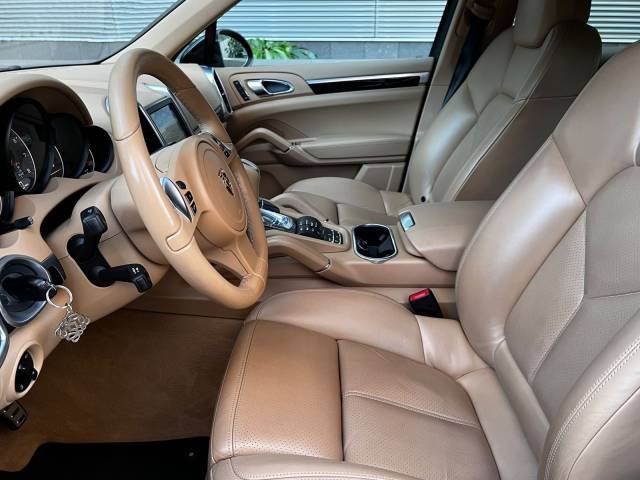 Porsche Cayenne 4.8 S — foto 22