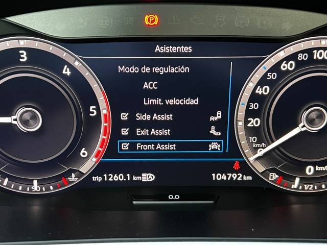 Volkswagen Tiguan 2.0 TDI Sport R-Line — foto 23