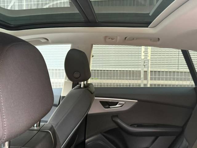 Audi Q8 45 TDI S Line — foto 23
