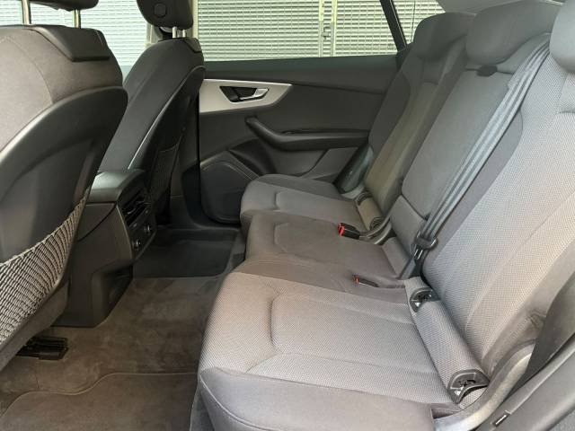 Audi Q8 45 TDI S Line — foto 26