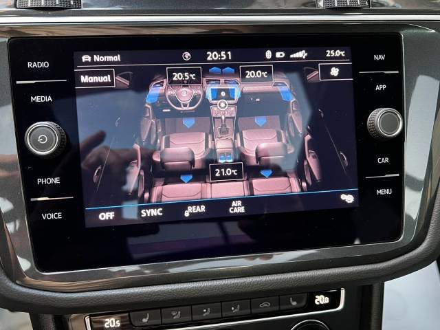 Volkswagen Tiguan 2.0 TDI Sport R-Line — foto 27
